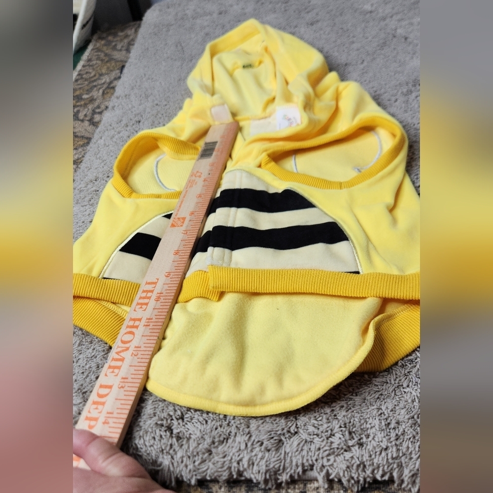 Sunny the Bee Squishmallows Pet Dog Halloween Costume Hoodie - M - Picture 15 of 16